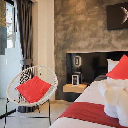 Etk Patong Resort Экстерьер фото