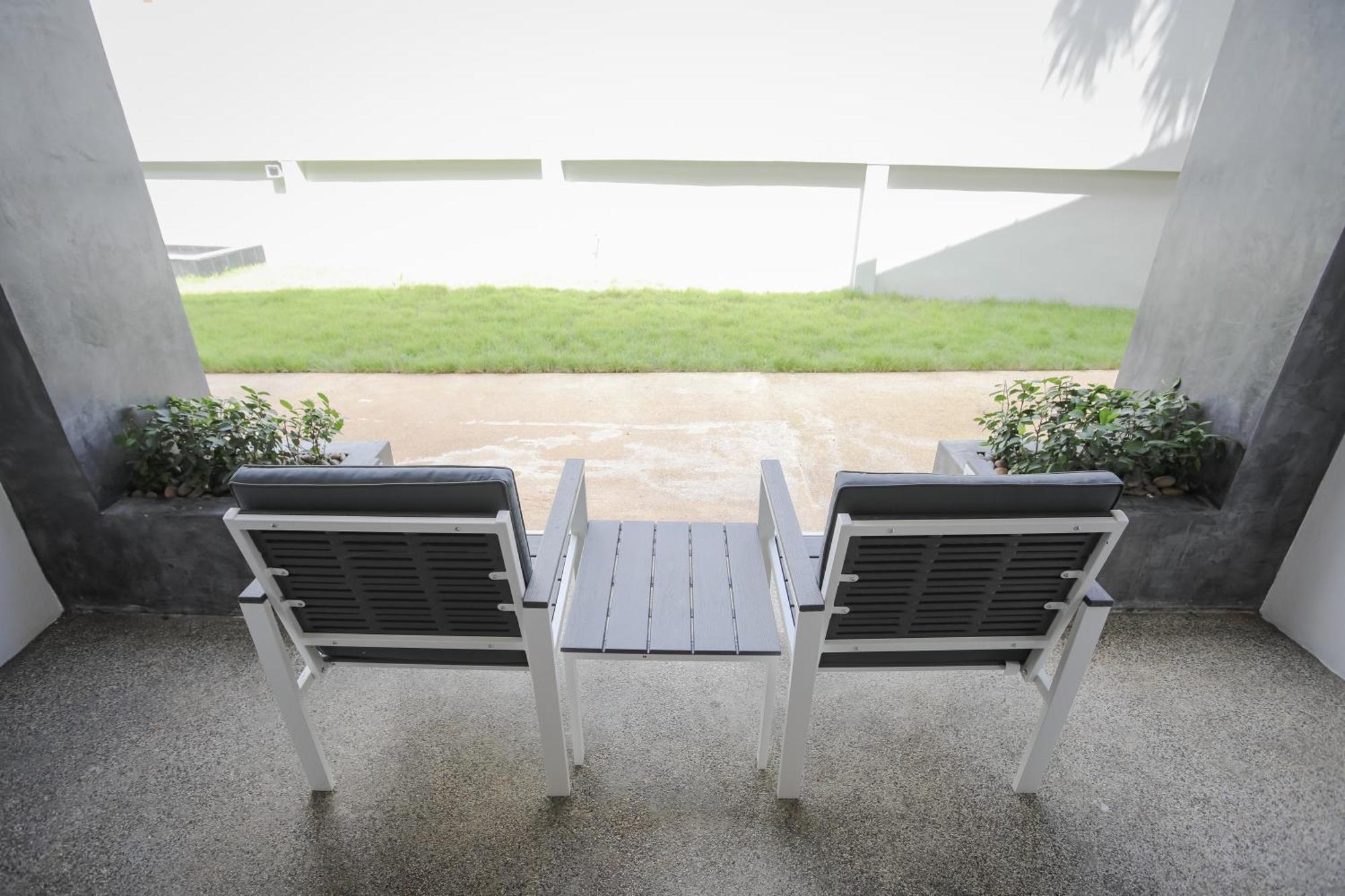 Etk Patong Resort Экстерьер фото