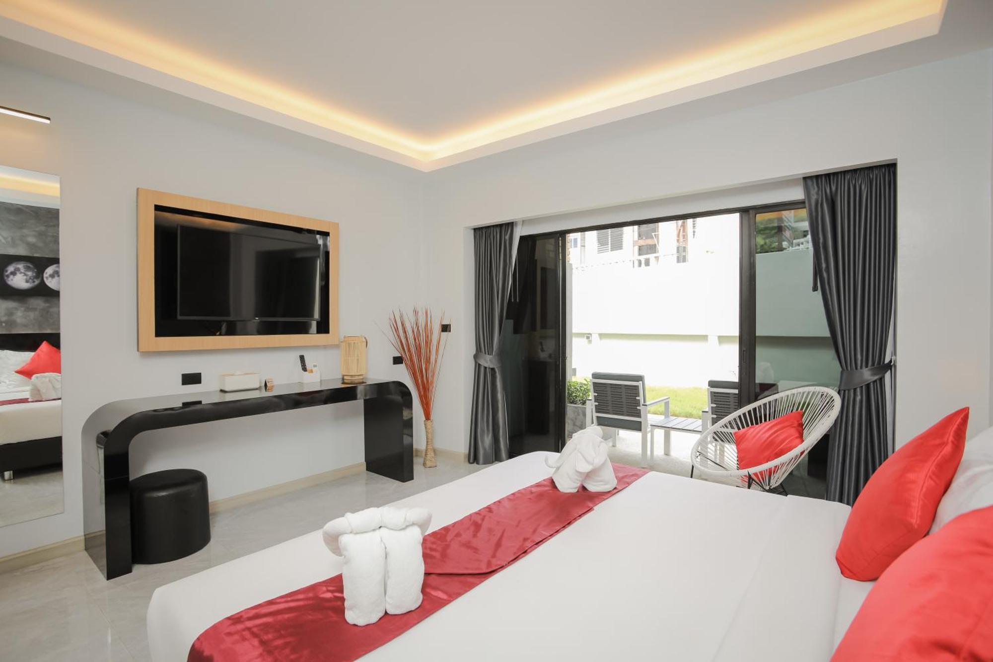 Etk Patong Resort Экстерьер фото