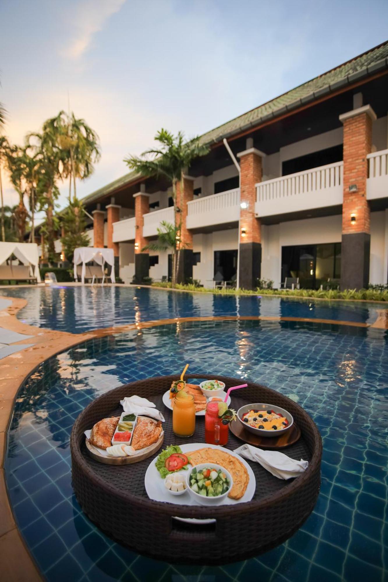 Etk Patong Resort Экстерьер фото